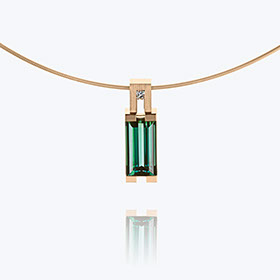 Collier aus 18 Karat Rotgold mit Turmalin aus Namibia und Diamant