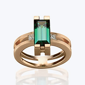 Ring aus 18 Karat Rotgold mit Turmalin aus Namibia und Diamanten